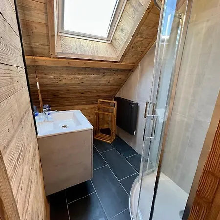 Chalet Vieux Bois, Au Coeur Du Village Des Rousses